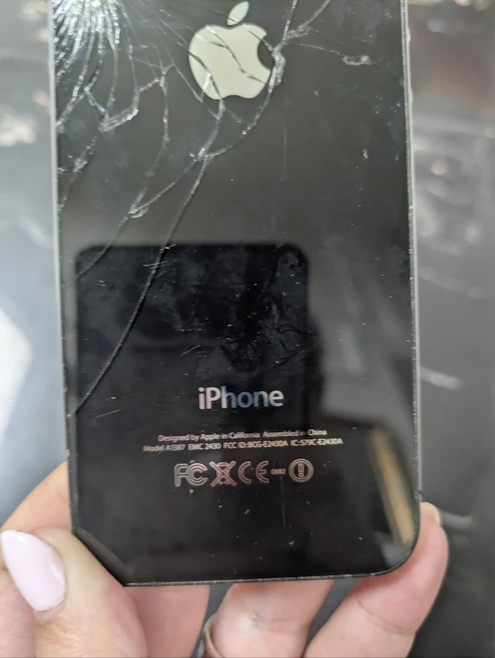 Broken iPhone 4 For Parts